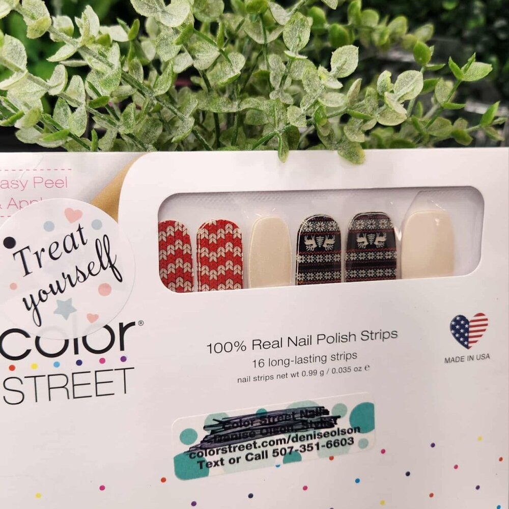 Retired Color Street Christmas Set - Picture 4 of 7